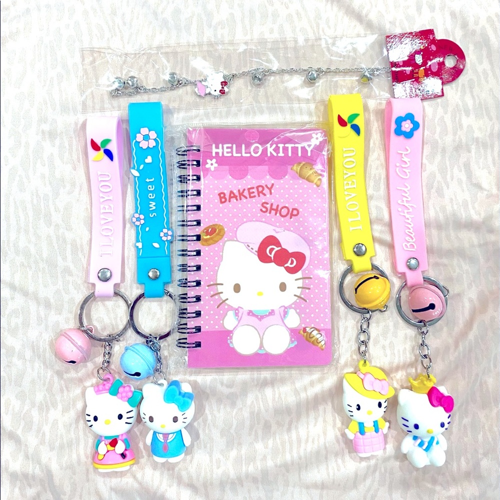 Hello Kitty bundle